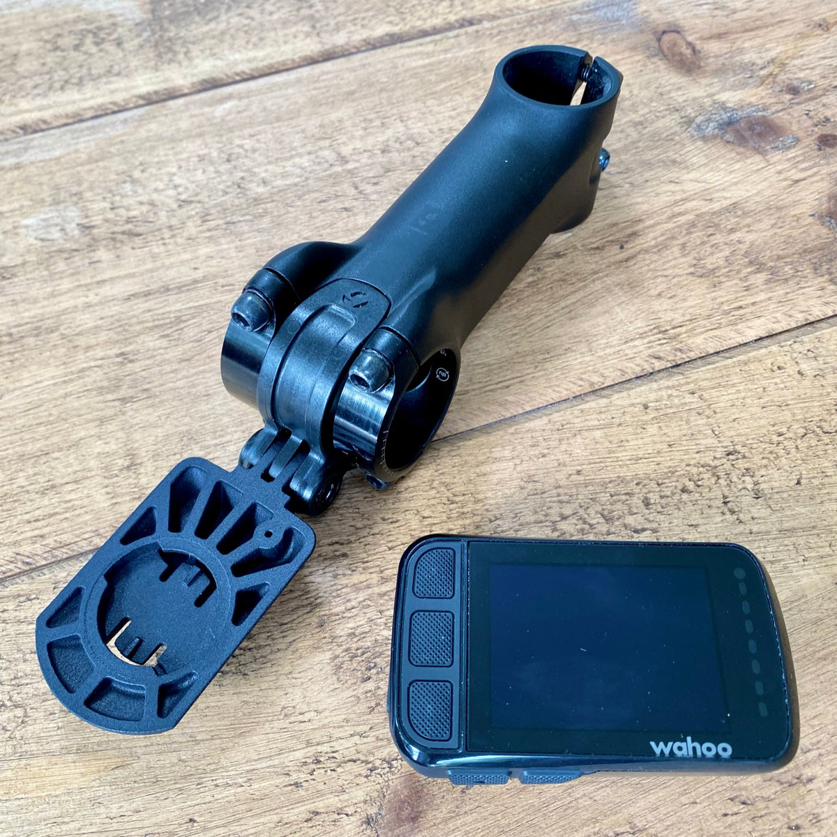 MagCAD Wahoo Elemnt Bolt V2 Blendr BMC Mount Short